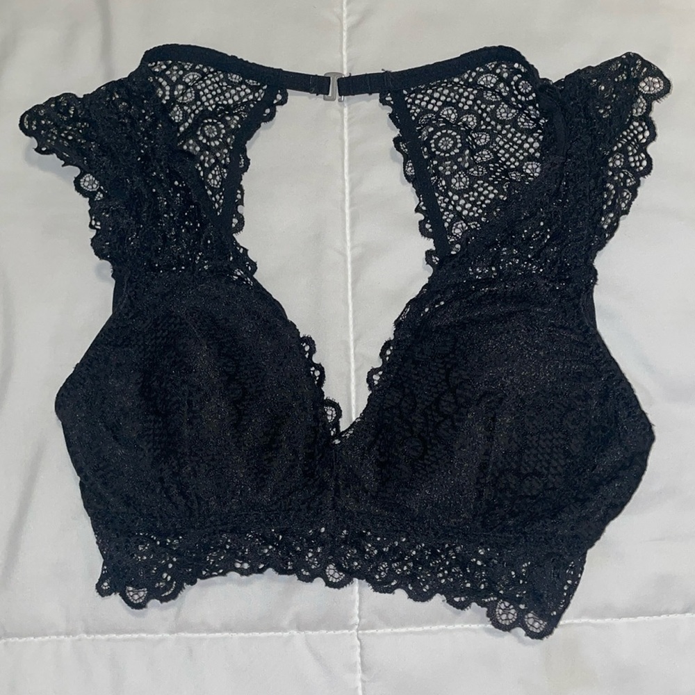 🖤Gilly Hicks Black Lace Bralette🖤